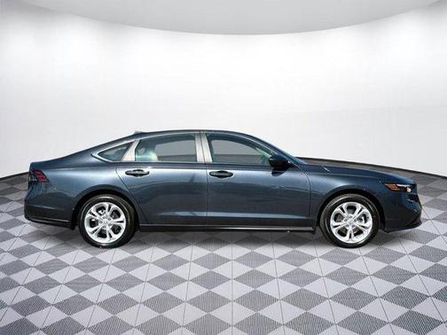 2025 Honda Accord LX 1.5T