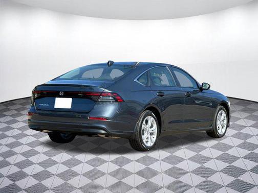 2025 Honda Accord LX 1.5T