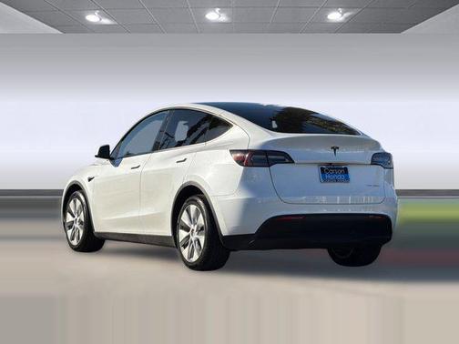 2023 Tesla Model Y Long Range Dual Motor All-Wheel Drive