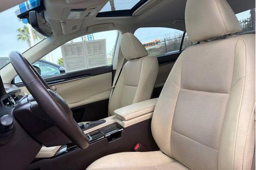 2016 Lexus ES 350 Base