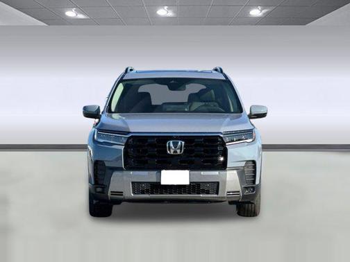 2026 Honda Pilot Touring 8-Passenger