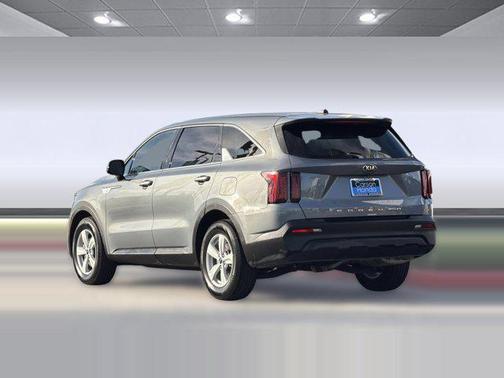 2021 Kia Sorento LX
