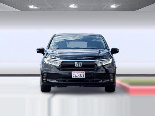 Crystal Black Pearl 2022 Honda Odyssey EX-L