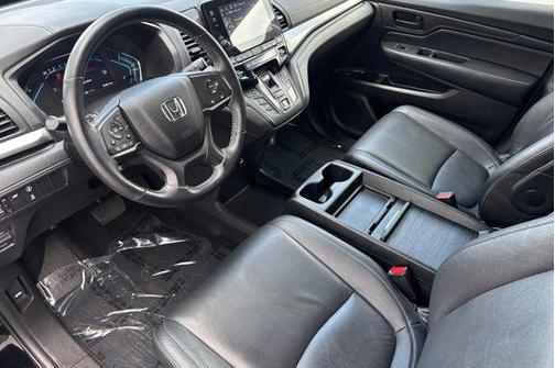 Crystal Black Pearl 2022 Honda Odyssey EX-L