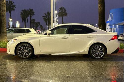 2019 Lexus IS 300 Base