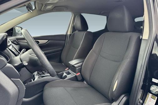 Magnetic Black Pearl 2021 Nissan Rogue Sport S