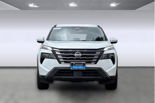 Everest White Pearl 2024 Nissan Rogue SV