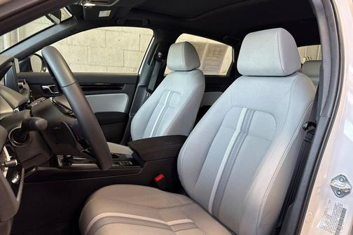 Platinum White Pearl 2025 Honda Civic Hybrid Sport