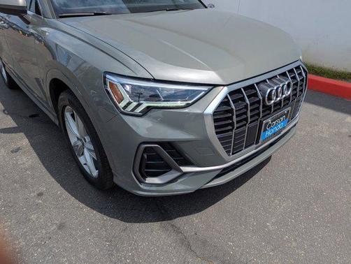 2022 Audi Q3 45 S line Premium Plus