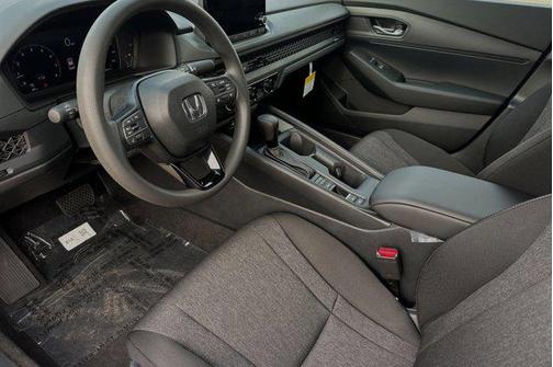 2025 Honda Accord LX 1.5T