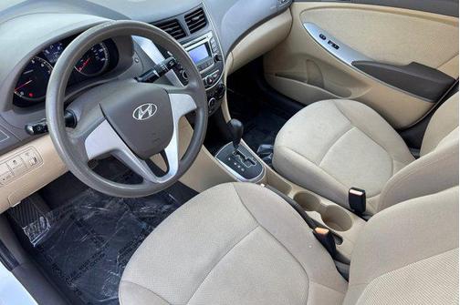 2014 Hyundai Accent GLS