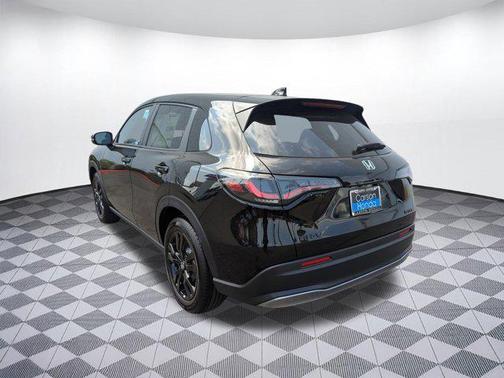 2026 Honda HR-V 2WD Sport