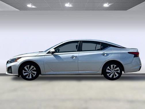2023 Nissan Altima S FWD
