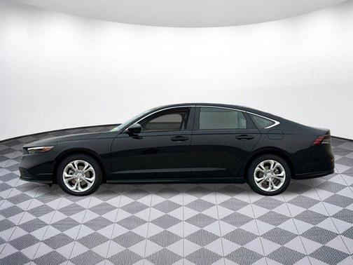 2025 Honda Accord LX 1.5T
