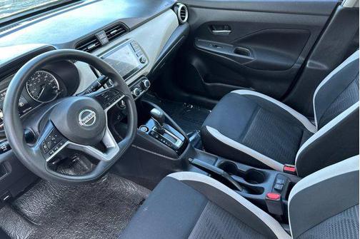 2021 Nissan Versa 1.6 SV