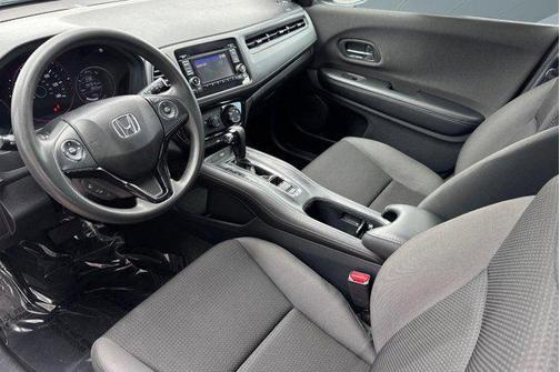 Modern Steel Metallic 2022 Honda HR-V LX