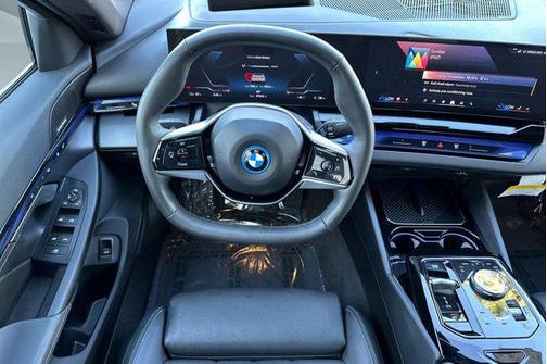 2024 BMW i5 eDrive40