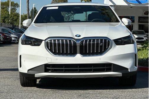 2024 BMW i5 eDrive40
