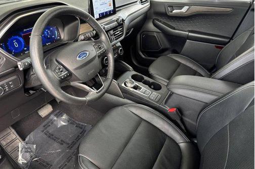 BLUE METALLIC 2020 Ford Escape Titanium