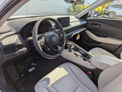 2025 Honda Accord LX 1.5T