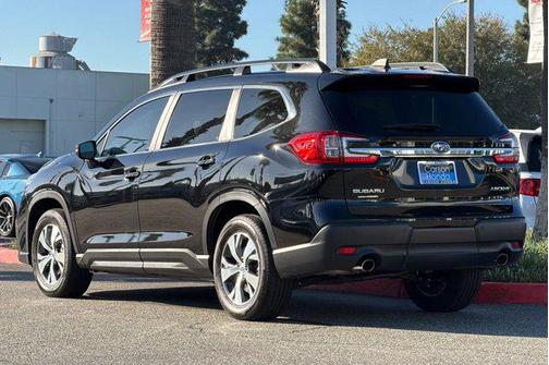 2023 Subaru Ascent Premium 7-Passenger