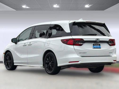 2023 Honda Odyssey Sport