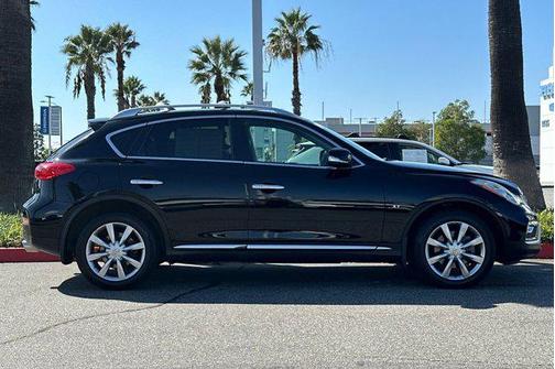 2016 INFINITI QX50 Base