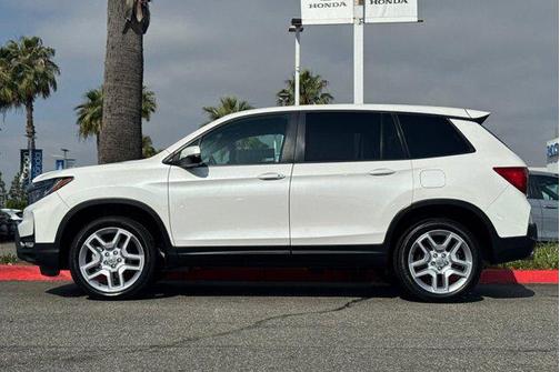 Platinum White Pearl 2024 Honda Passport AWD EX-L