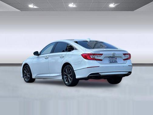 Platinum White Pearl 2021 Honda Accord EX-L 1.5T