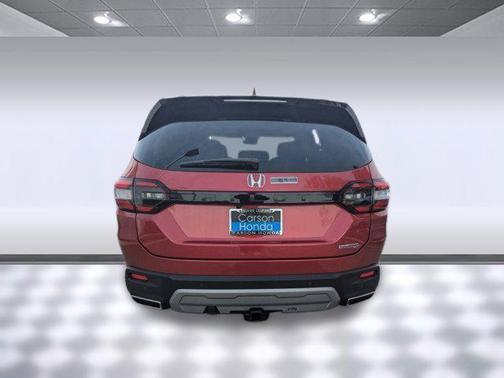 2025 Honda Pilot Touring 8-Passenger