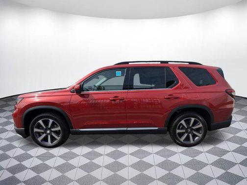 2025 Honda Pilot Touring 8-Passenger