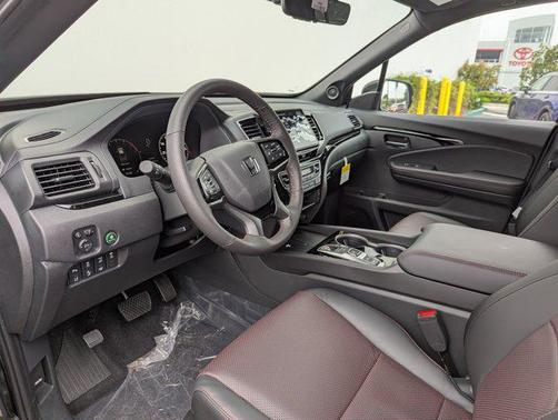 2025 Honda Ridgeline Black