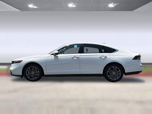 Platinum White Pearl 2025 Honda Accord Hybrid EX-L