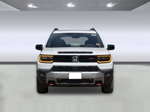 Platinum White Pearl 2026 Honda Passport AWD TrailSport