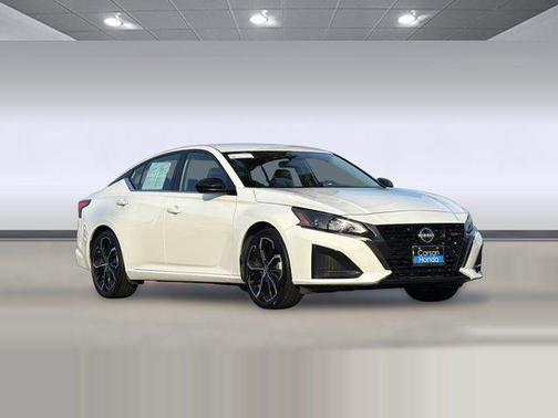 2024 Nissan Altima SR FWD