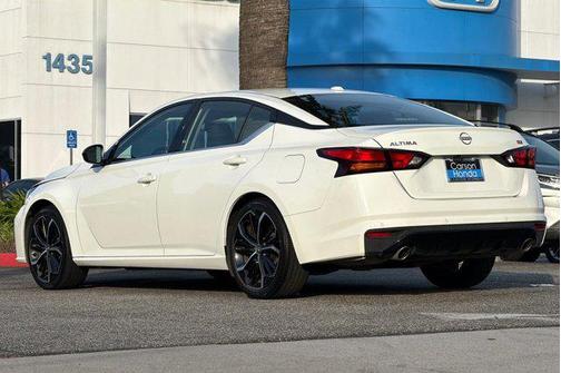 2024 Nissan Altima SR FWD