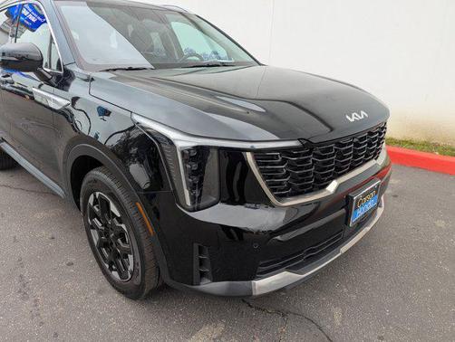 2024 Kia Sorento S