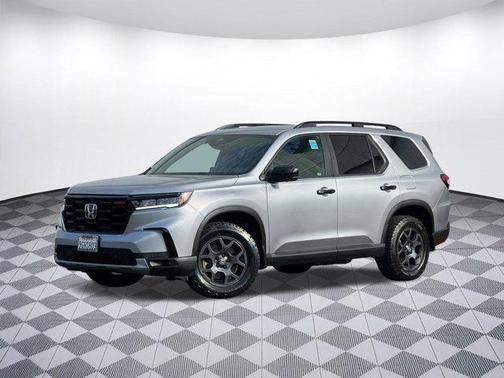 2023 Honda Pilot AWD TrailSport