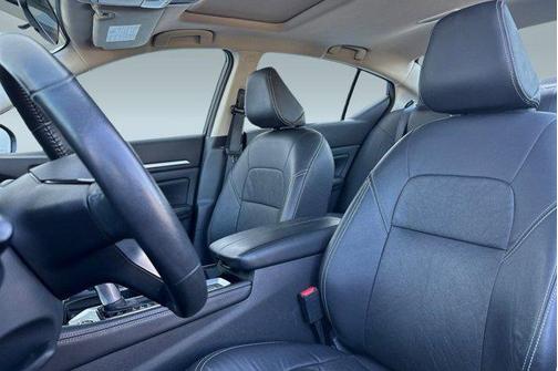 2024 Nissan Altima 2.5 SL