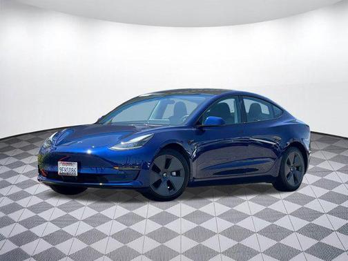 2023 Tesla Model 3 Standard Range