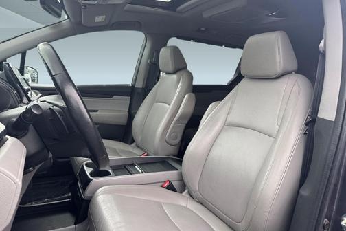 Gray 2019 Honda Odyssey EX-L