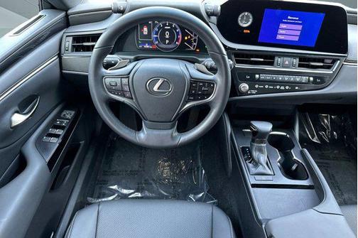 2023 Lexus ES 350 Base