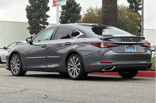 2021 Lexus ES 350 Base