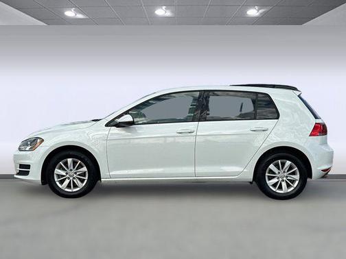 2016 Volkswagen Golf TSI S 4-Door