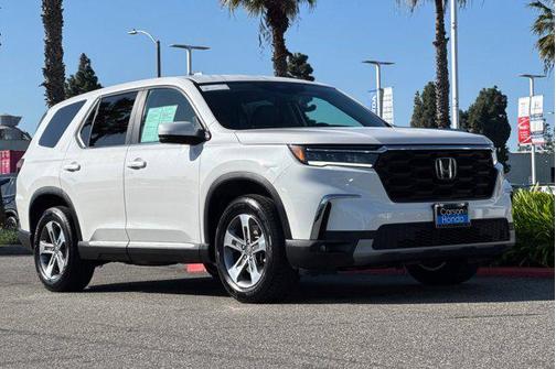 2023 Honda Pilot 2WD EX-L 8 Passenger