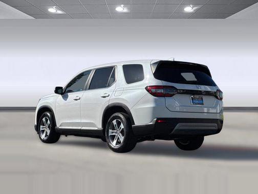 2023 Honda Pilot 2WD EX-L 8 Passenger