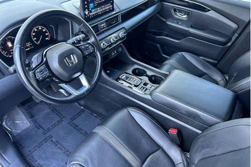 2023 Honda Pilot 2WD EX-L 8 Passenger