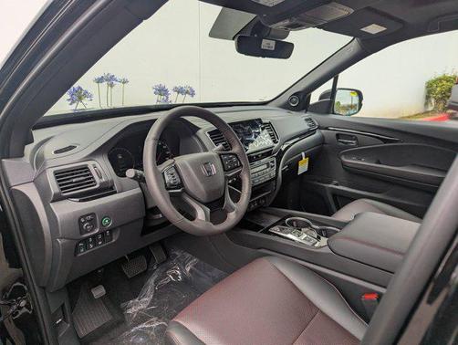 2025 Honda Ridgeline Black