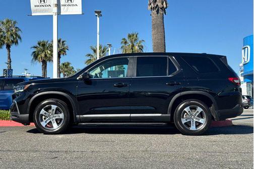 2023 Honda Pilot AWD EX-L 7 Passenger