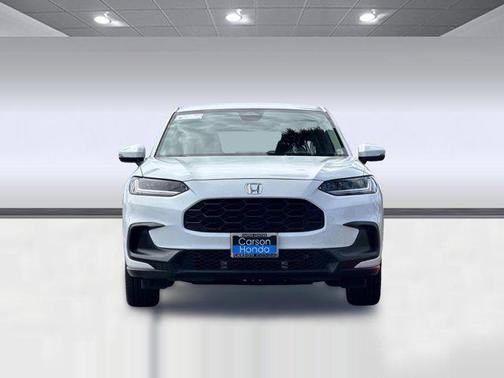 Platinum White Pearl 2023 Honda HR-V LX
